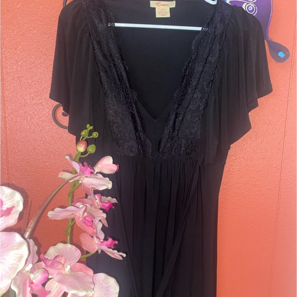 Midi dress, hardly used - Picture 2 of 2